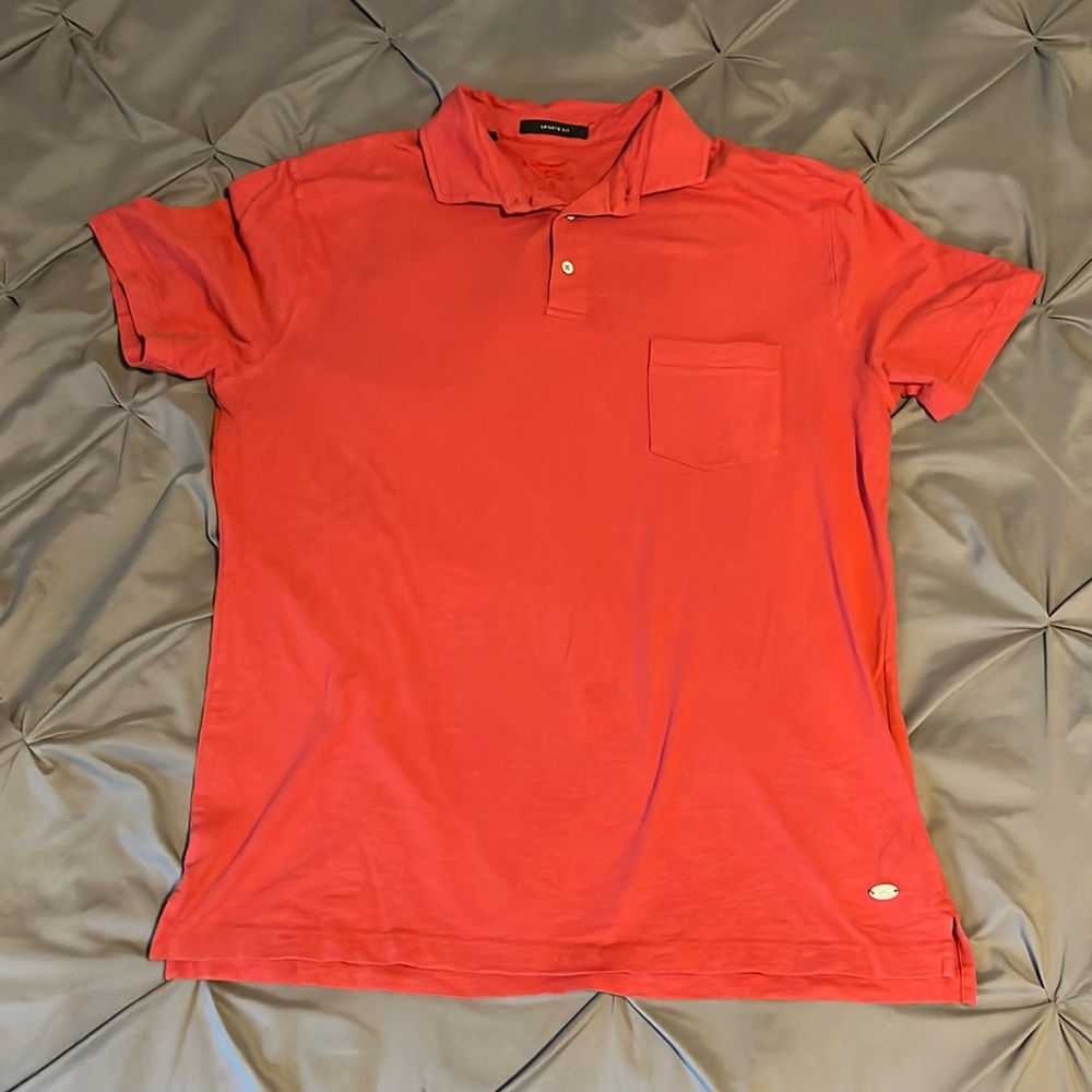 Sports fit dog shirt. Super nice